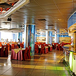 Ресторан на втором этаже гостиницы Измайлово Бета